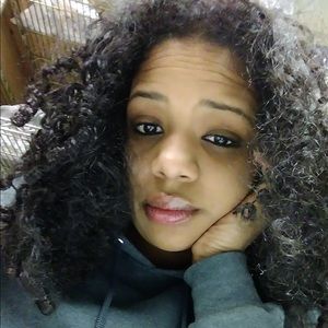 Meet your Posher, Breeann